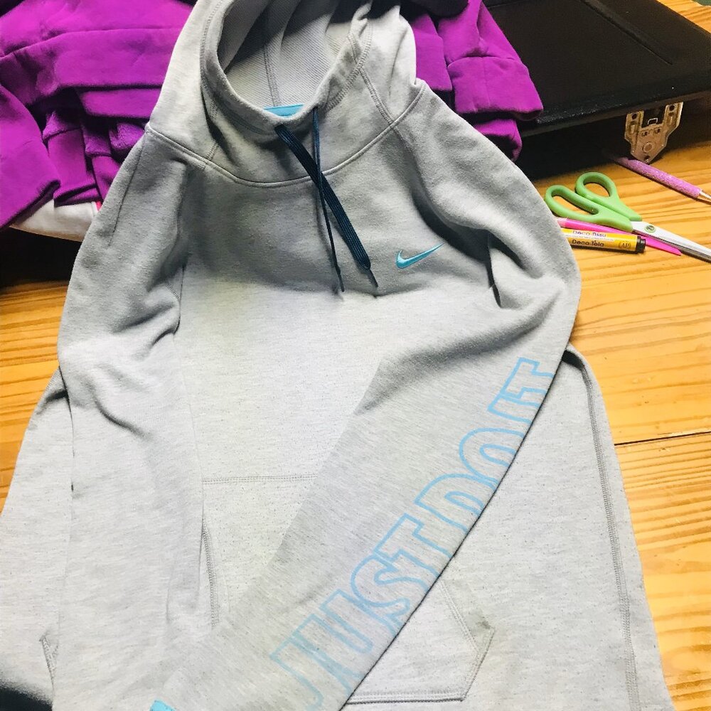 Nike hoodie